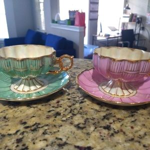 Coffee / tea cup and saucer